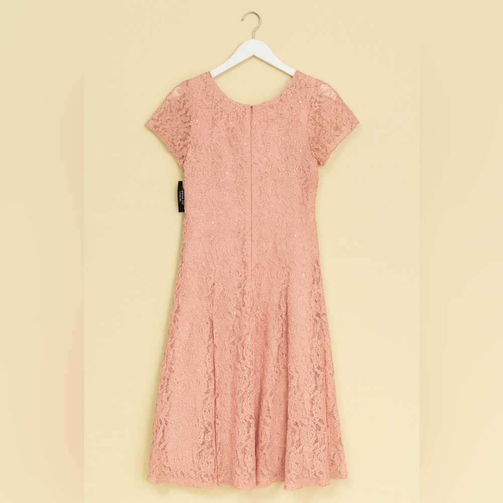 SLNY Pink Lace Sequin Fit & Flare Midi Dress Women’s Size 8 NWT - Picture 2 of 2